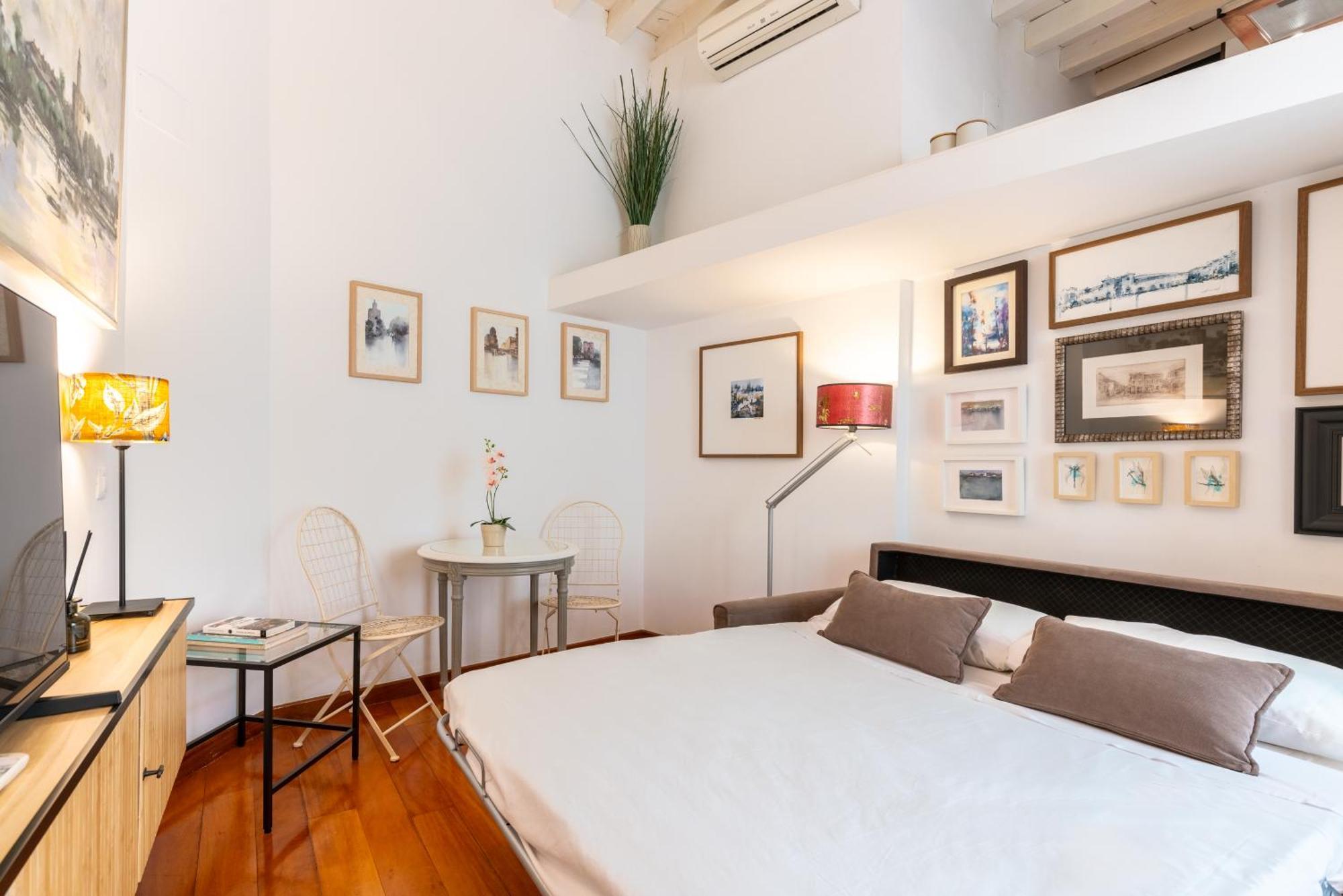 Apartamentos Rg Goyeneta Sevilla Exteriör bild