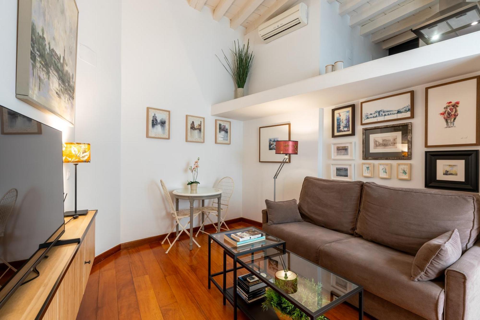 Apartamentos Rg Goyeneta Sevilla Exteriör bild